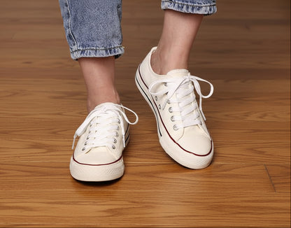 8mm Wide Flat White Shoelaces