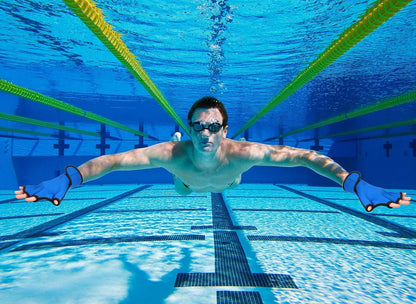 2 Pairs of Webbed Swimming Gloves